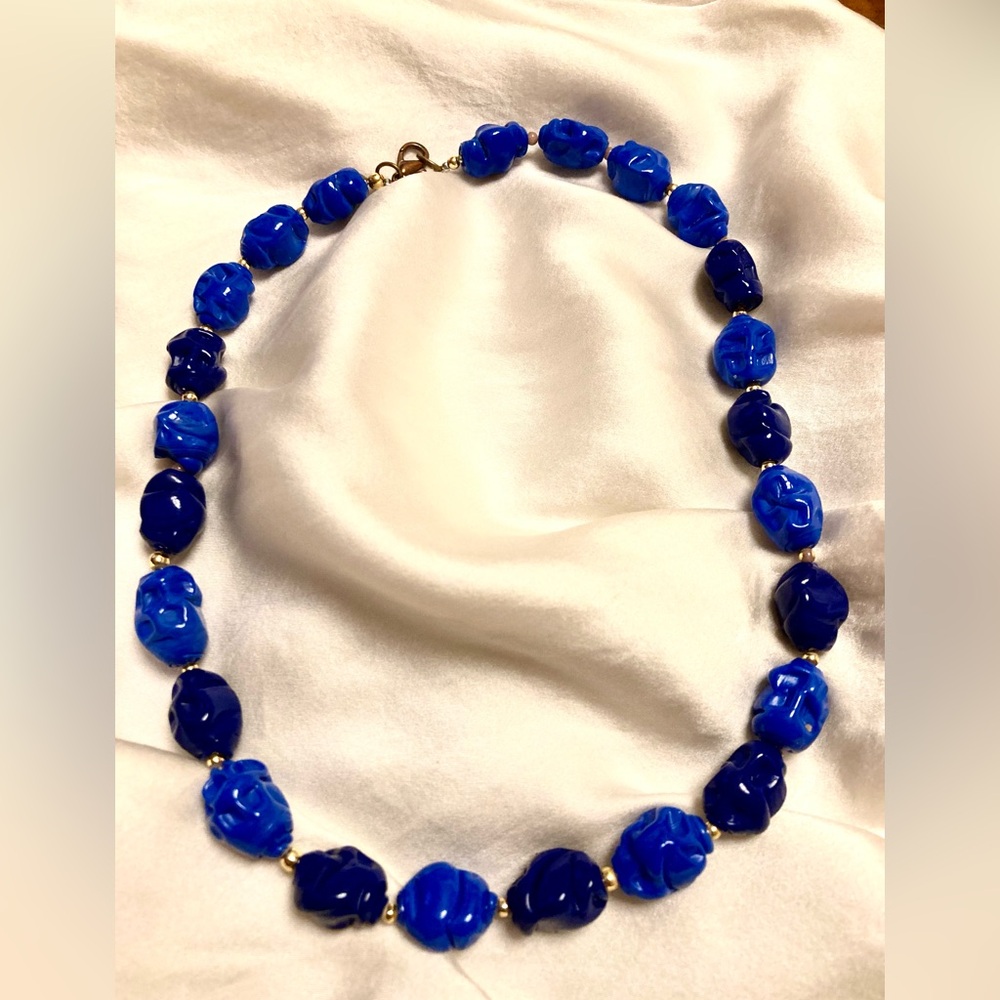 Una Alla Volta Vintage Murano Glass Royal and Midnight Blue Beaded Necklace.
